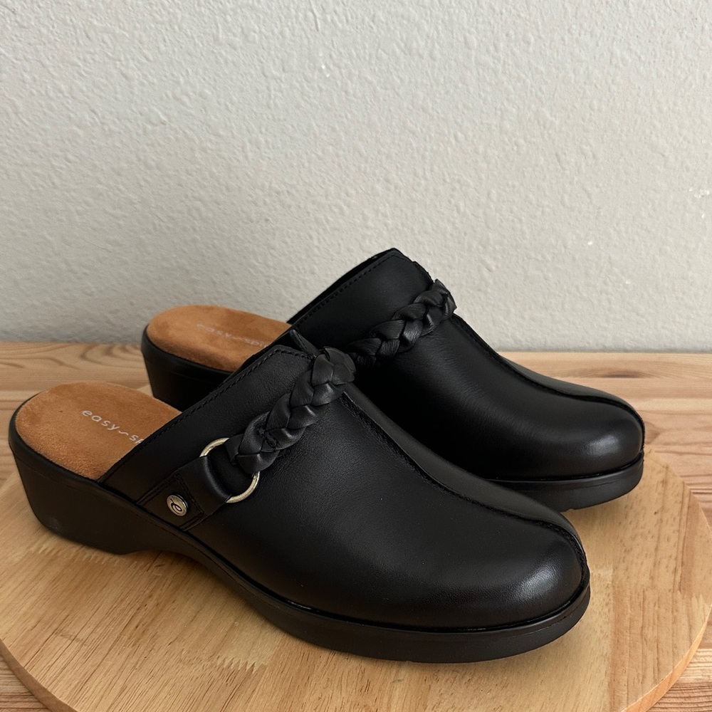 Easy Spirit Penelope Womens Round Closed Toe Clogs new 9M